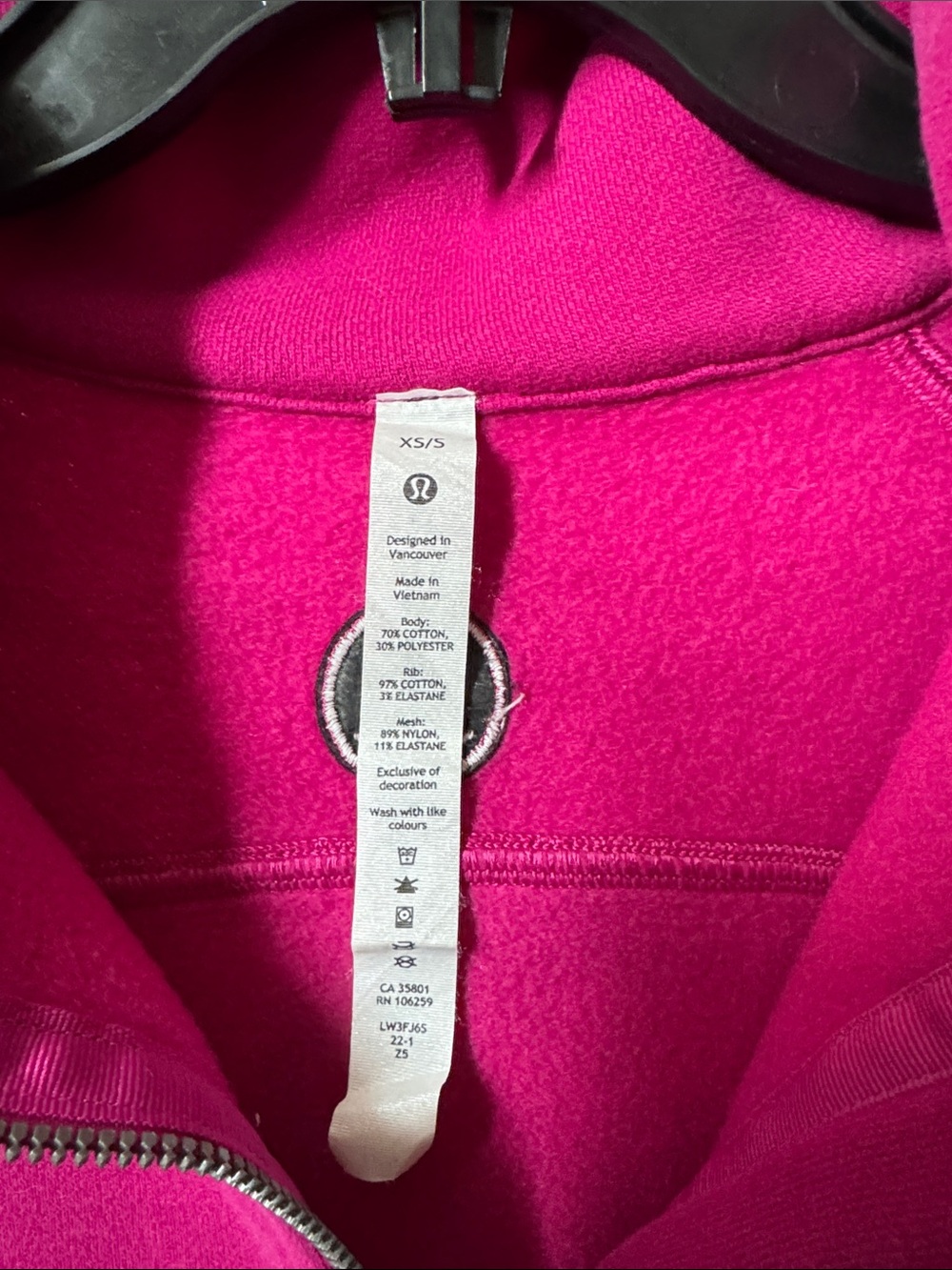 lululemon athletica Women's Half-Zip Fleece Pullover - Fuchsia - Picture 2 of 5